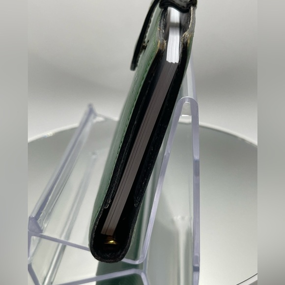 Louis Vuitton - Authentic - Green Epi Small Ring Agenda Cover - Picture 5 of 16